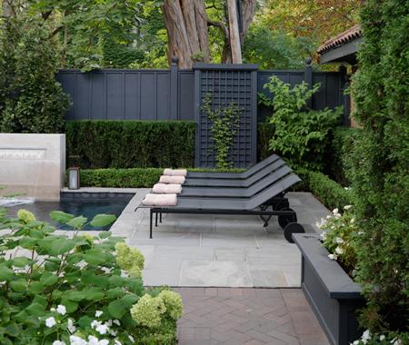 Good Life of Design: Black Fences